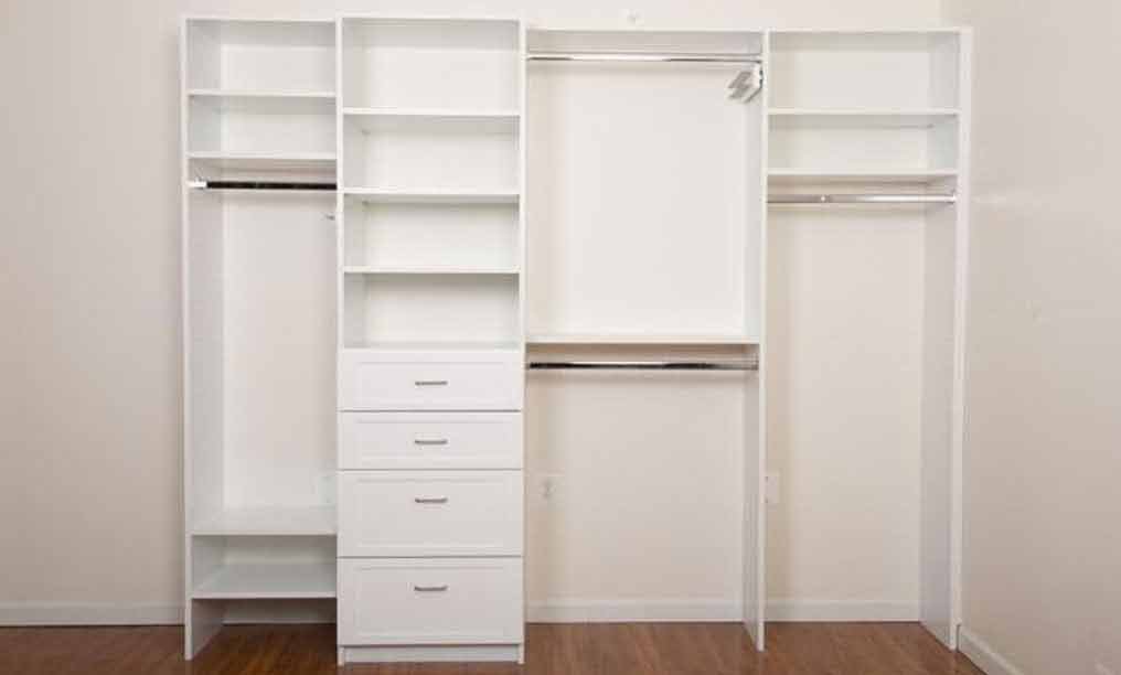 Reach-In Closet